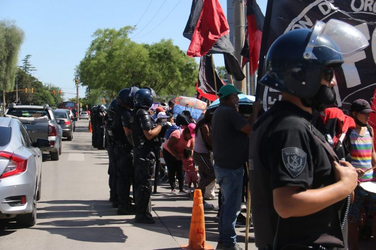 Protesta de organizaciones piqueteras en Córdoba