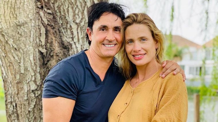 Sebastián Estevanez presentó a su hijo con una emotiva foto