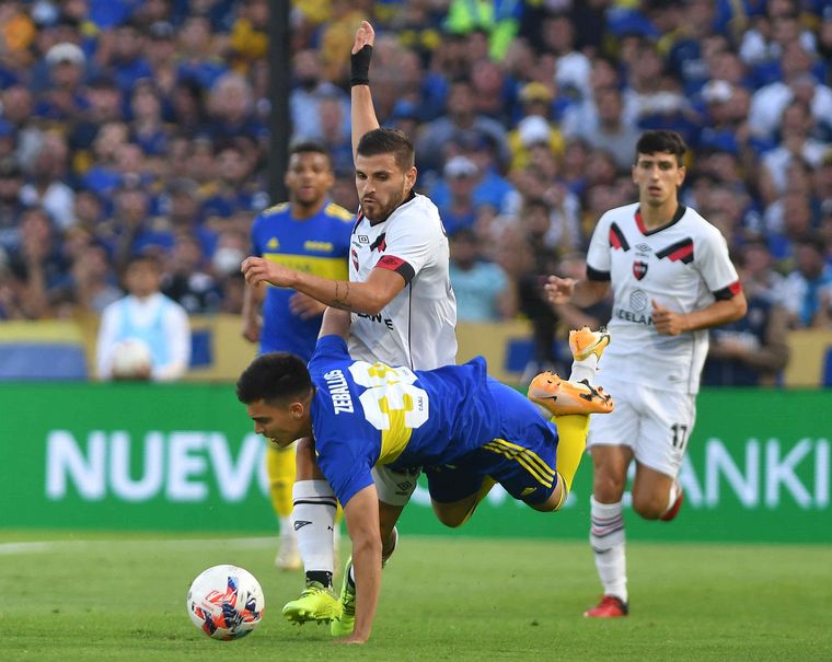 Boca y Newell's, un duelo intenso en La Bombonera.