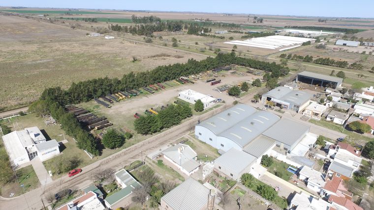 Desde el aire la empresa Piersanti, una presencia de 35 años en Noetinger.