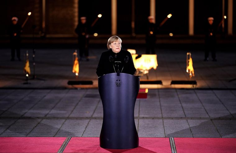FOTO: Merkel dijo que siente 