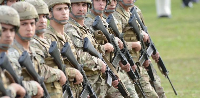 Autorizan una compra millonaria de equipo militar a EE.UU. - Noticias - Cadena 3 Argentina