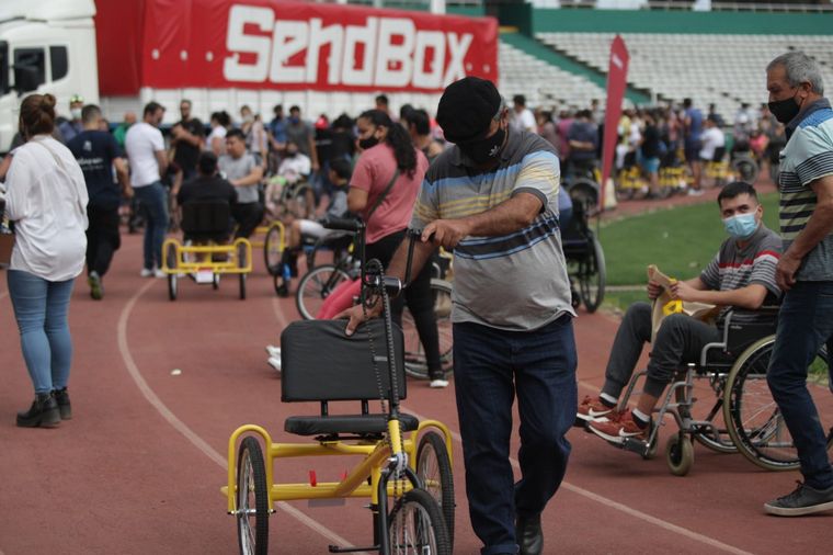 Fundación Jean Maggi entrega 1000 bicicletas adaptadas