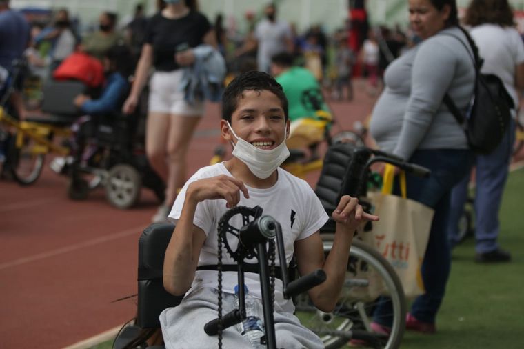 Fundación Jean Maggi entrega 1000 bicicletas adaptadas