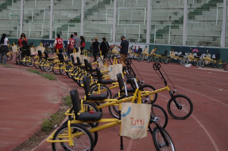 Fundación Jean Maggi entrega 1000 bicicletas adaptadas