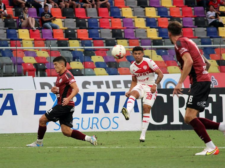 FOTO: Unión y Central Córdoba jugaron en Santiago del Estero.