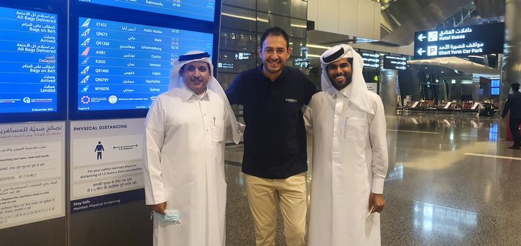 Raúl Monti, desde Qatar en su viaje previo al Mundial.