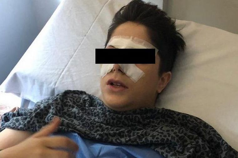 FOTO: La víctima sufrió graves lesiones en el rostro. (Twitter/Archivo)