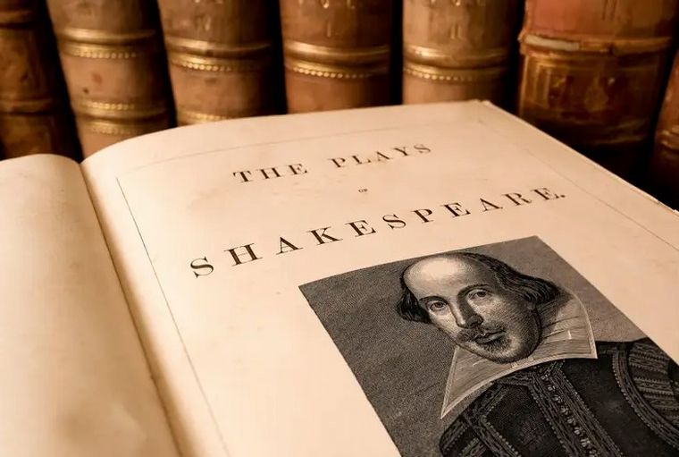 FOTO: Rescatan el trabajo perdido de las editoras de Shakespeare