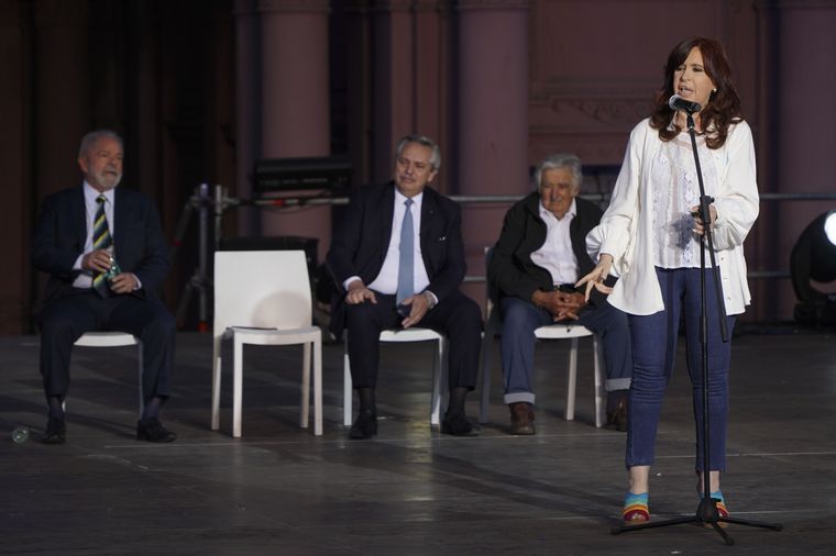 Cristina Kirchner, en la Plaza de Mayo.