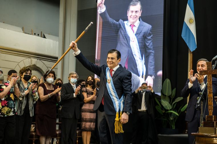 FOTO: Gerardo Zamora asumió por cuarta vez como gobernador de Santiago del Estero.