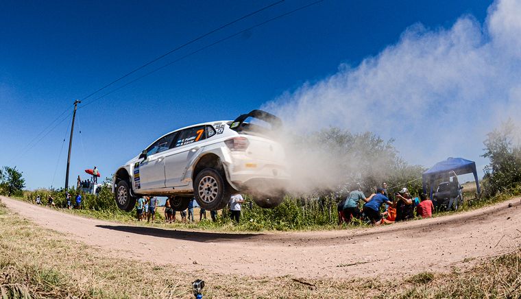 Padilla y su Polo son terceros el primer día de Entre Ríos.