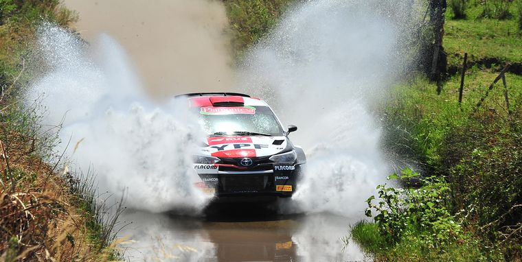 Villagra y el Yaris están al acecho en el cuarto lugar.