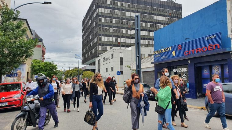 Hay cortes de calles por una manifestación de Luz y Fuerza