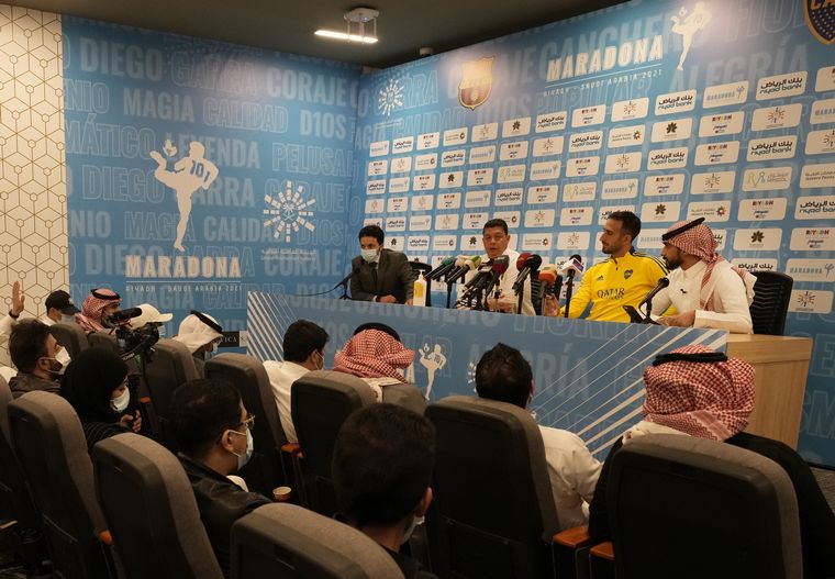 FOTO: El entrenador de Boca, Sebastián Battaglia en conferencia de prensa. (Foto: Télam)