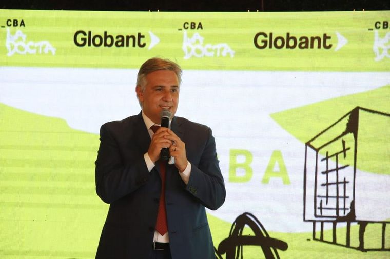 El acto de inauguración de las nuevas oficinas de Globant en la capital cordobesa. 