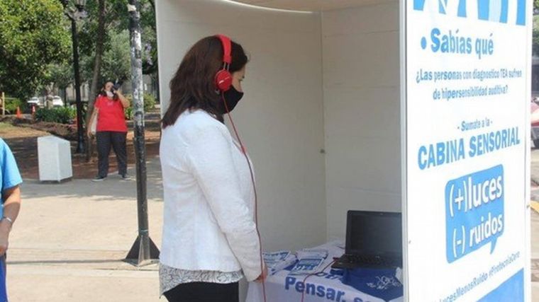 FOTO: En Formosa instalaron una cabina para sensibilizar sobre la pirotecnia