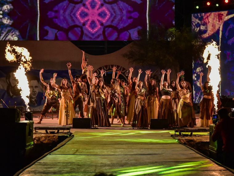 Jáchal vive la primera noche del Festival de la Tradición