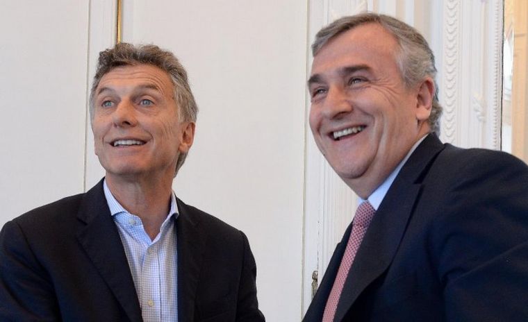 Morales se reunió con Macri, tras ser elegido titular de UCR