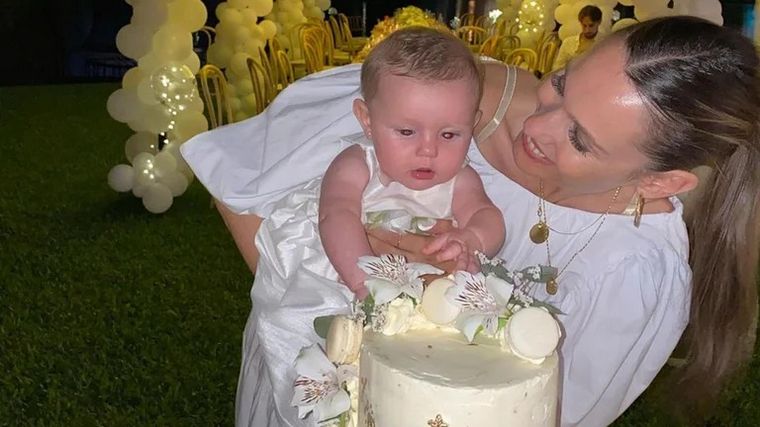 Las mejores imágenes del bautismo de Ana García Moritán.