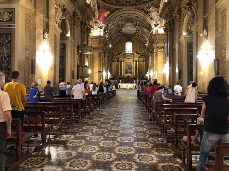 Ángel Rossi presidió su primera celebración de Nochebuena como arzobispo.