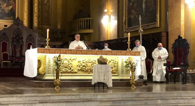 FOTO: Ángel Rossi presidió su primera celebración de Nochebuena como arzobispo.