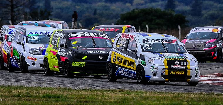 La Clase 2, una de las categorías mas convocantes del Córdoba Pista.