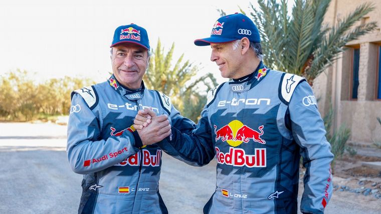 Carlos Sainz y Lucas Cruz, listos para un nuevo proyecto en el Dakar