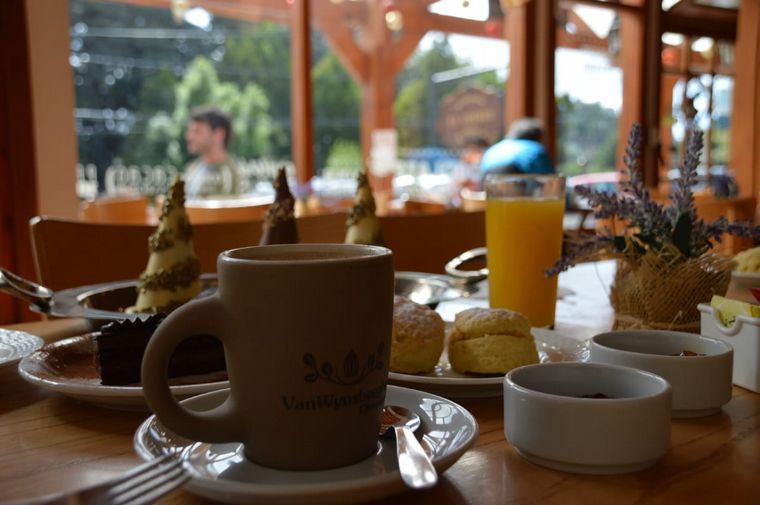 Desayuno de lujo en una chocolatería belga de Bariloche