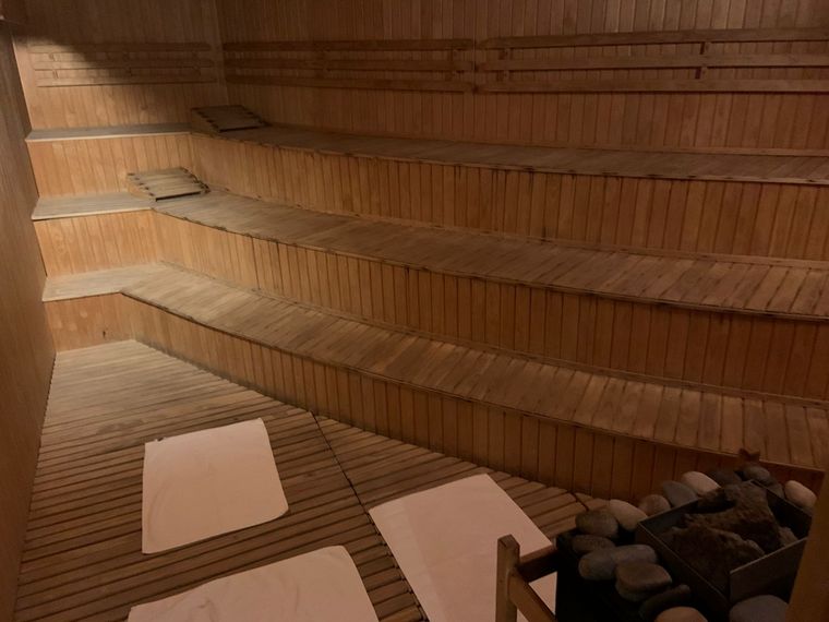 Mica Rodríguez visitó el NH Hotel Provincial, en Mar del Plata