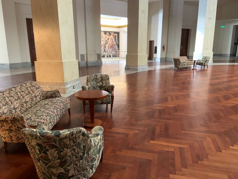 Mica Rodríguez visitó el NH Hotel Provincial, en Mar del Plata