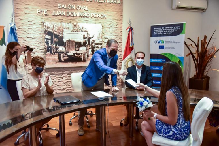 Alexis Elsener se casó con María Agostina Villafañe Cogorno.