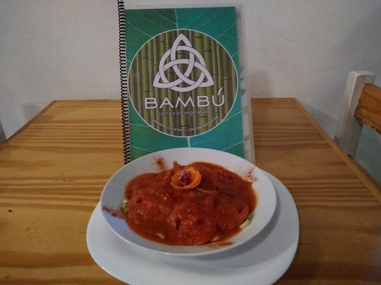 Bambú, una opción gastronómica vegetariana en San Marcos Sierras. 