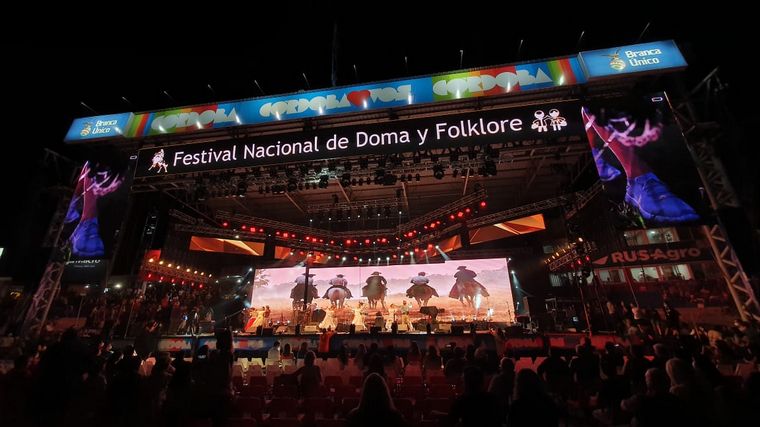 FOTO: Tercera noche del Festival de Jesús María 2022.