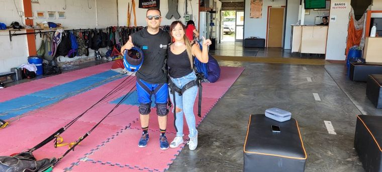 Euge Iérmoli se arrojó en paracaídas desde 3 mil metros de altura.