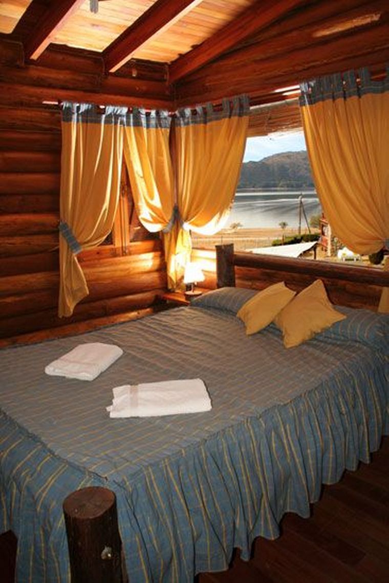 “Solar del Lago”, confort y naturaleza en Potrero de Garay