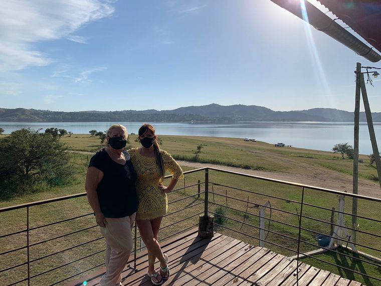 “Solar del Lago”, confort y naturaleza en Potrero de Garay