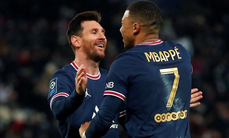 FOTO: Messi y Mbappé.