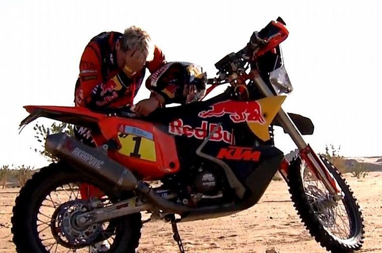 La KTM de Kevin dijo basta, se terminó un sueño de victoria argentina en 2022