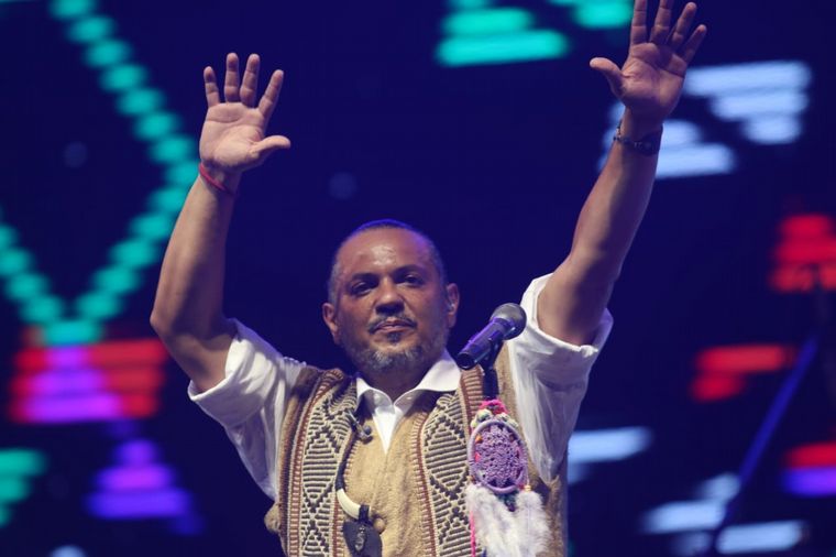 Ahyre, el Indio Lucio Rojas y La Konga, lo destacado de la octava noche.