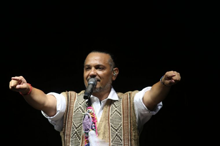 Ahyre, el Indio Lucio Rojas y La Konga, lo destacado de la octava noche.