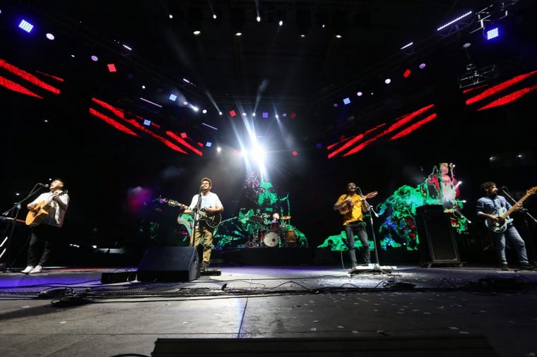 Ahyre, el Indio Lucio Rojas y La Konga, lo destacado de la octava noche.