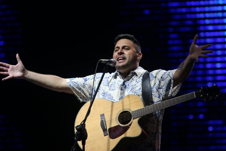 Ahyre, el Indio Lucio Rojas y La Konga, lo destacado de la octava noche.