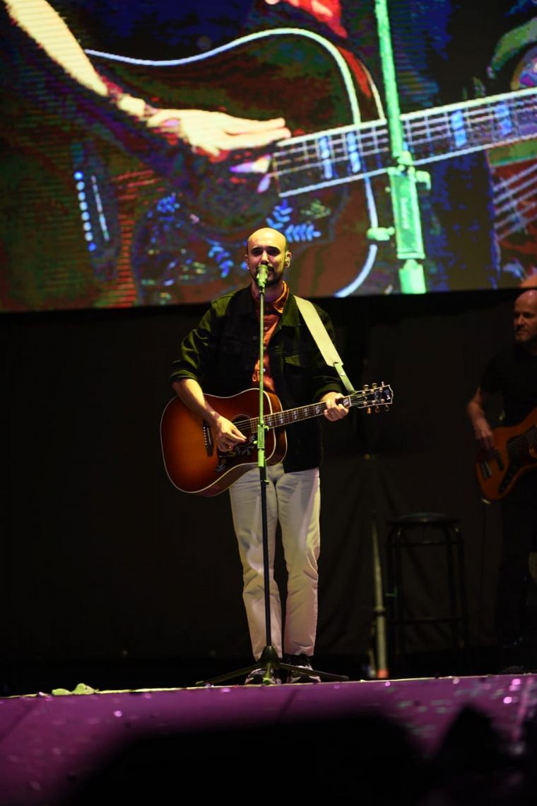 Así se vivió la primera noche del Festival de la Avicultura.