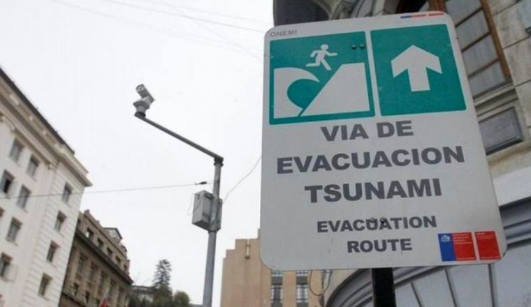 FOTO: Chile en alerta por riesgo de tsunami. 