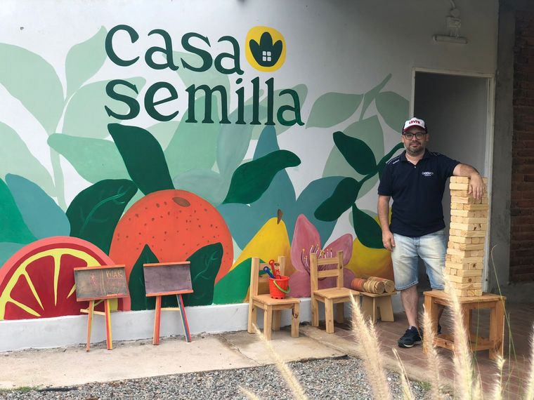 Matías Arrieta visitó Casa Semilla, restaurant de Colonia Caroya
