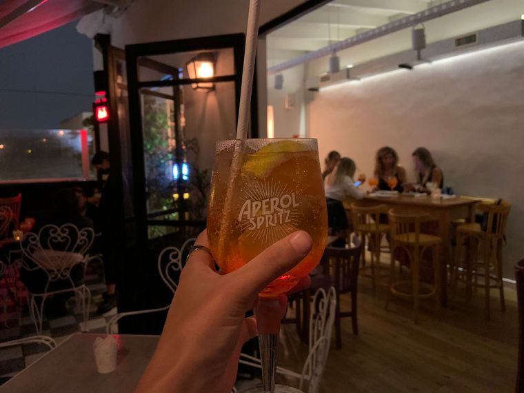 Ocaña, una bar con vistas únicas en Mar del Plata