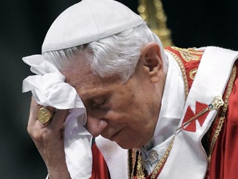 FOTO: Benedicto XVI se mostró arrepentido.