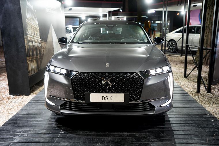 Hasta el 13 de Febrero estará el DS 4 en el Stand de Cariló.