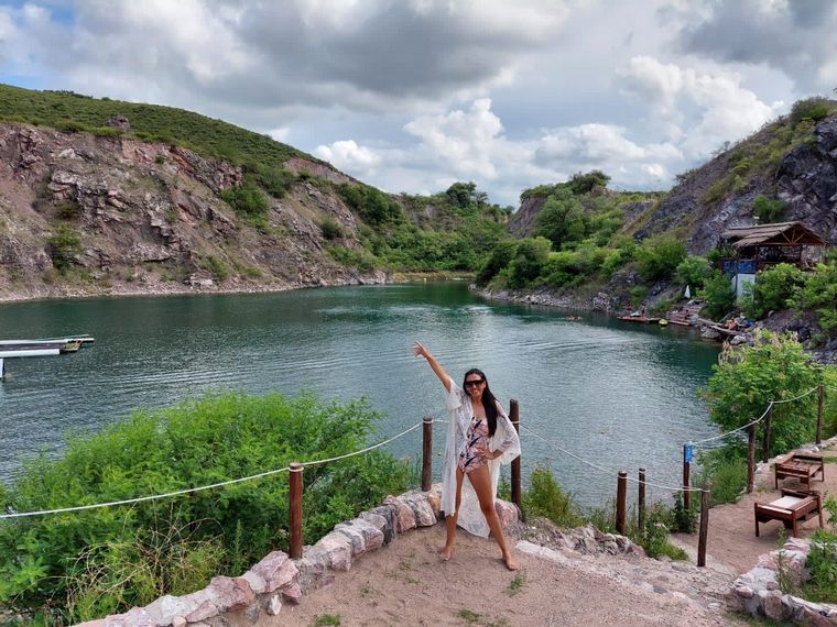 AUDIO: La Laguna Azul, un lugar con buceo y wakeboard para aventureros en La Calera